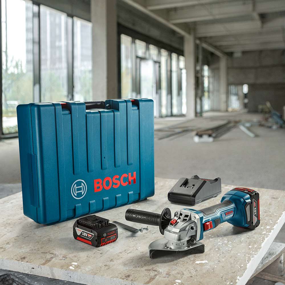 Esmerilhadeira Bosch a bateria GWS 180-LI 18V, Motor sem escovas de carvão, sem Bateria e sem Carregador.